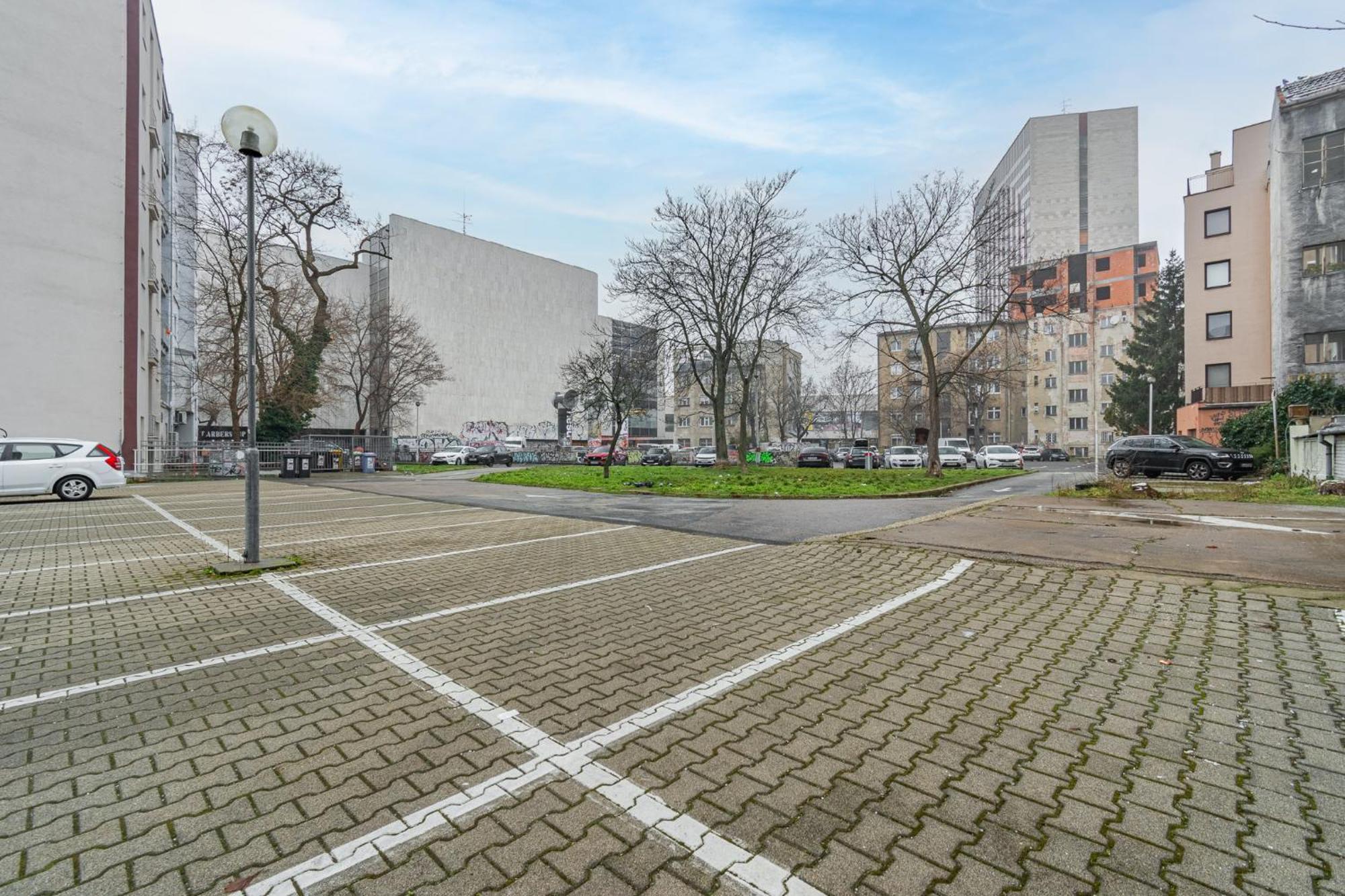 Natural-Style Apartment In The Centre Of ブラチスラヴァ エクステリア 写真