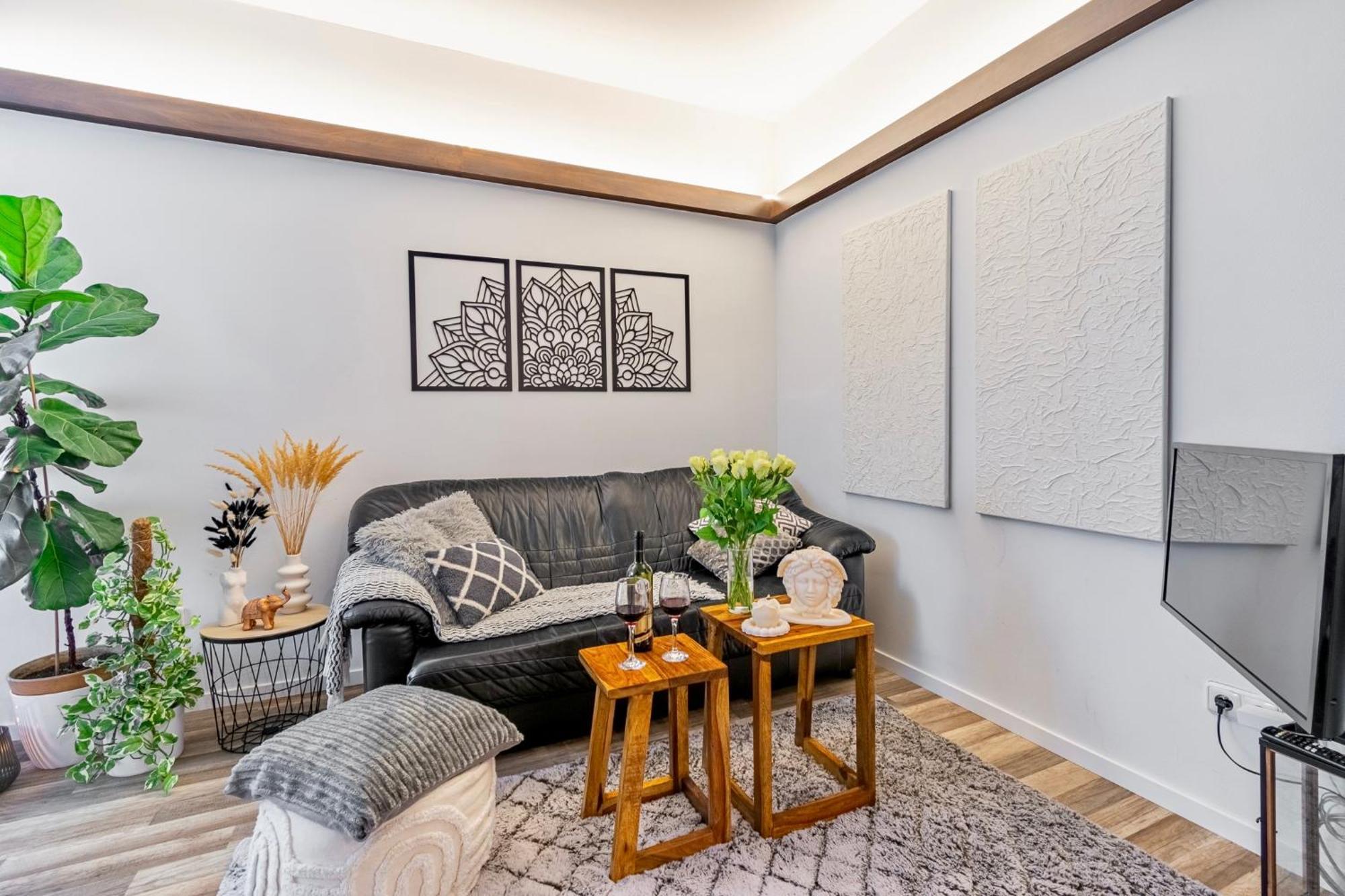 Natural-Style Apartment In The Centre Of ブラチスラヴァ エクステリア 写真